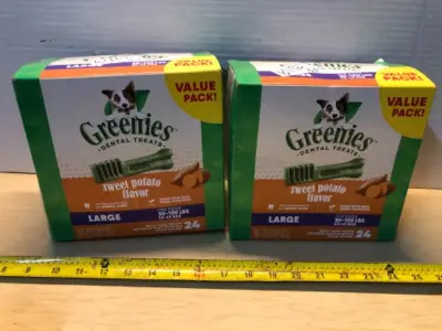 2 boxes 36oz greenies dental treats for dogs exp:11/25/29