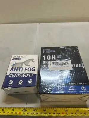 anti fog lens wipes and shin cream for car