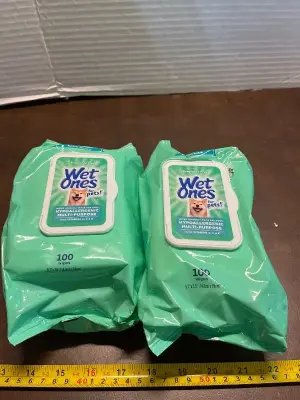 2ct wet ones pet wipes