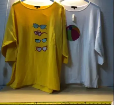 2 shirts size XXL
