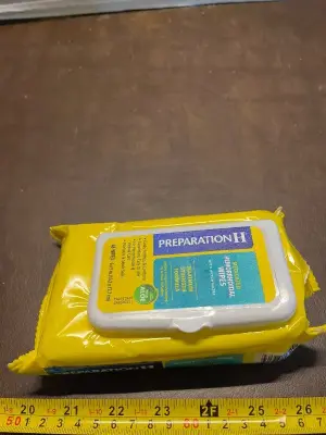 hemorrhoidal wipes