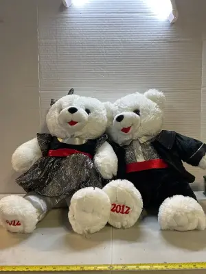 duo “2012” bears