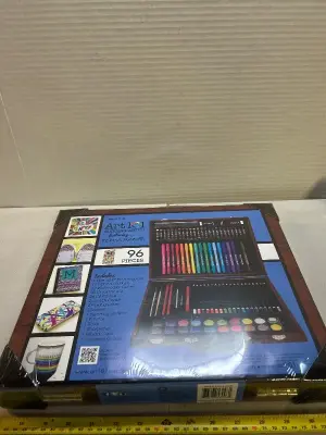 96 piece art set