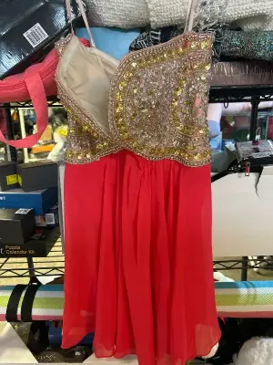 size 6 strappless beaded mini dress
