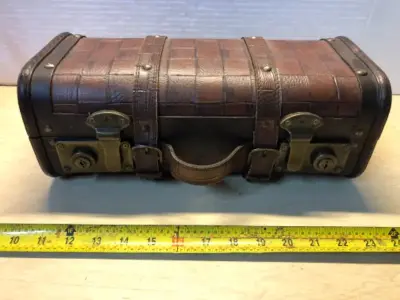 Leather and wooden box