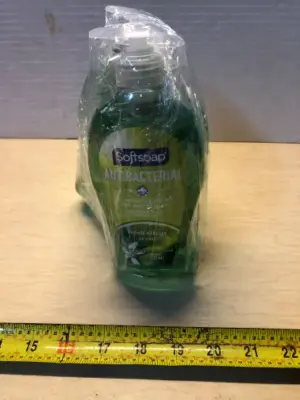 4 bottles 11.25oz soft soap antibacterial hand soap