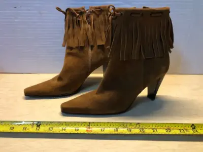 Nine West size 7M boots