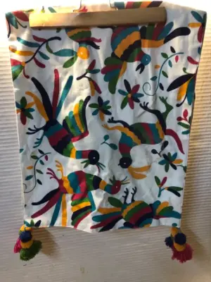 Unknown size table runner