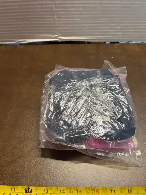 size medium gloves
