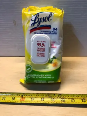 3 packs Lysol wipes