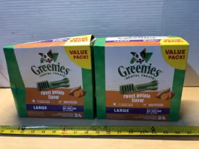 2 boxes 36oz greenies dental treats exp:11/25/29