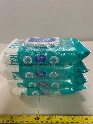 4 packs flushable wipes