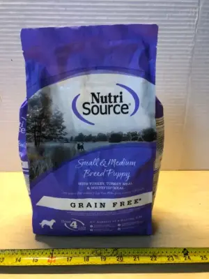 4lb small and medium breed puppy food grain free exp:2/24/27