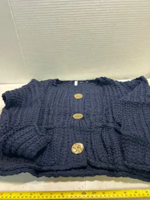 size small womens cropped cardigan sweater