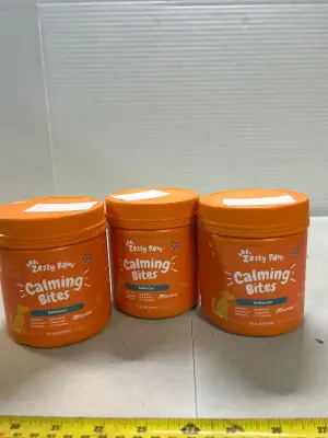 3 zesty paw calming bites
