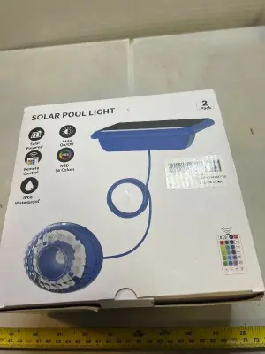 2 pack solar pool light