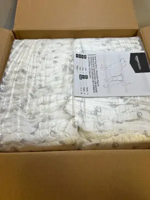 30 pack of medium male dog wrap