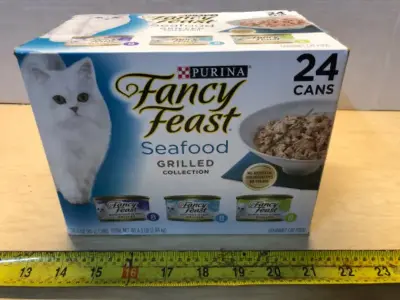 24 cans fancy feast cat food exp:12/27
