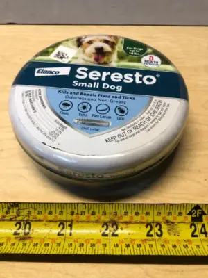 Seresto small dog flea and tick collar