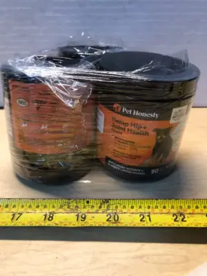 3 tubs 90chews each hemp hip and joint health exp:5/13/26