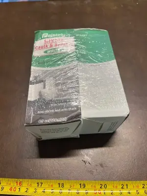 2ct silicone caulk & sealant