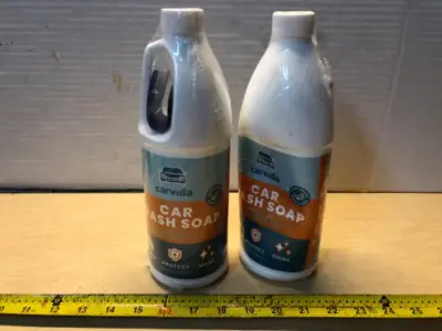 2 bottles 32oz car wash soap