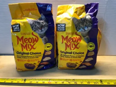 2 bags 3.15lb meow mix cat food exp:5/17/27