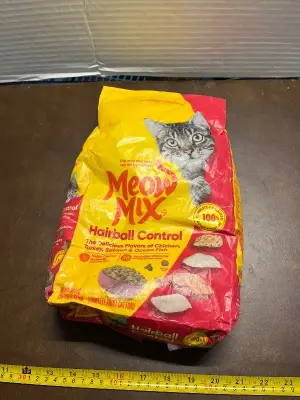 meow mix exp 04/26