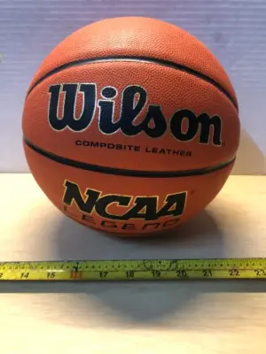 Wilson NCAA legend basketball