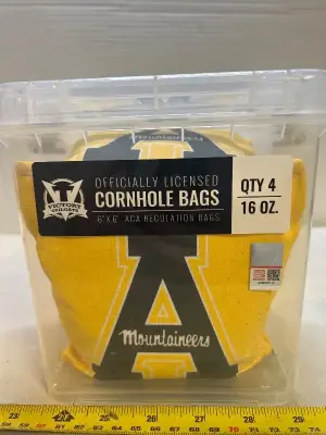 4 officially licensed cornhole bags