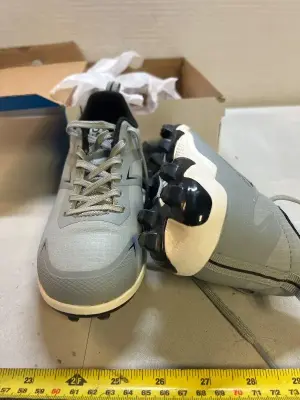 DSG kids size 13 used as is cleats