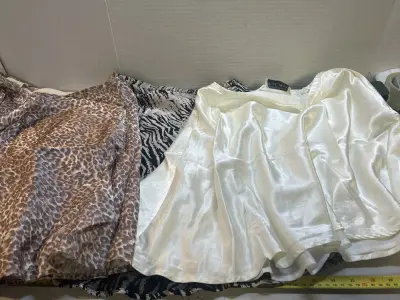 3 ct silky skirts size 10 run small