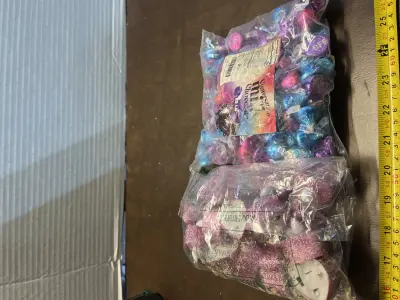 valentines hershey kisses , valentines fake tee lights