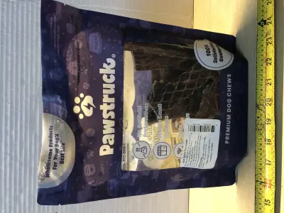 4.2 oz pawstruck beef jerky dog treats exp:12/23/28