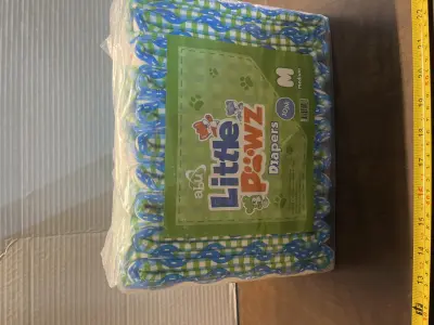 little paws diapers size medium