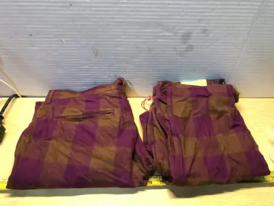 34x30 pants, 33x30 pants
