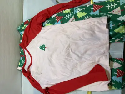 youth 10/12 NWT pj’s need washed