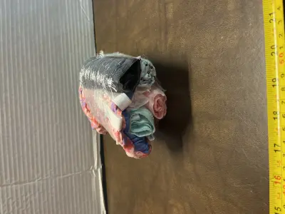 bundle of underwear (unknown size)