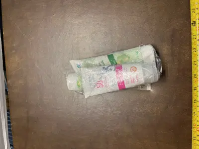 2ct face mask/ sunscreen