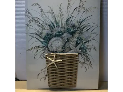 Sea shell wall decor