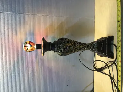 Lamp with stained glass light bulb