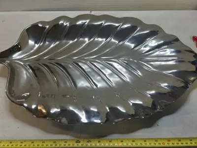 metal tray for fruit, entryway, etc