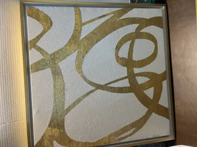 white & gold wall decor