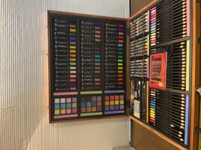 gallery masterpiece art kit