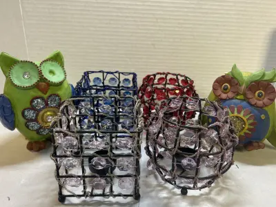 decor small chips on owls