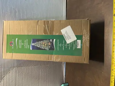 4ft prelit LED christmas color LEDS