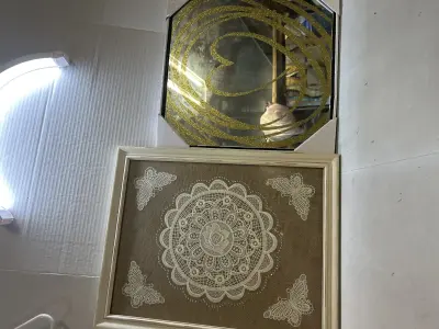 2 ct wall decor