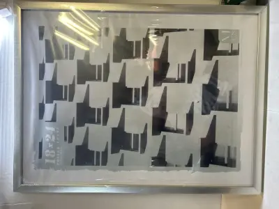 18” x 24” poster frame