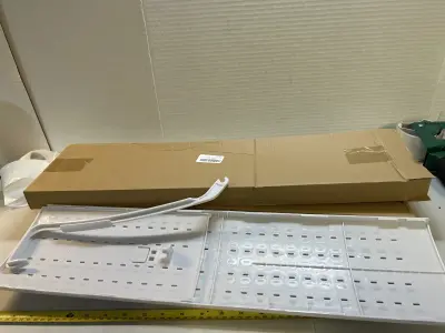 2ct retractable windshield guide?