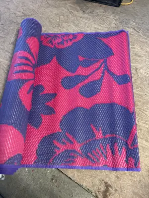 unknown size outdoor mat